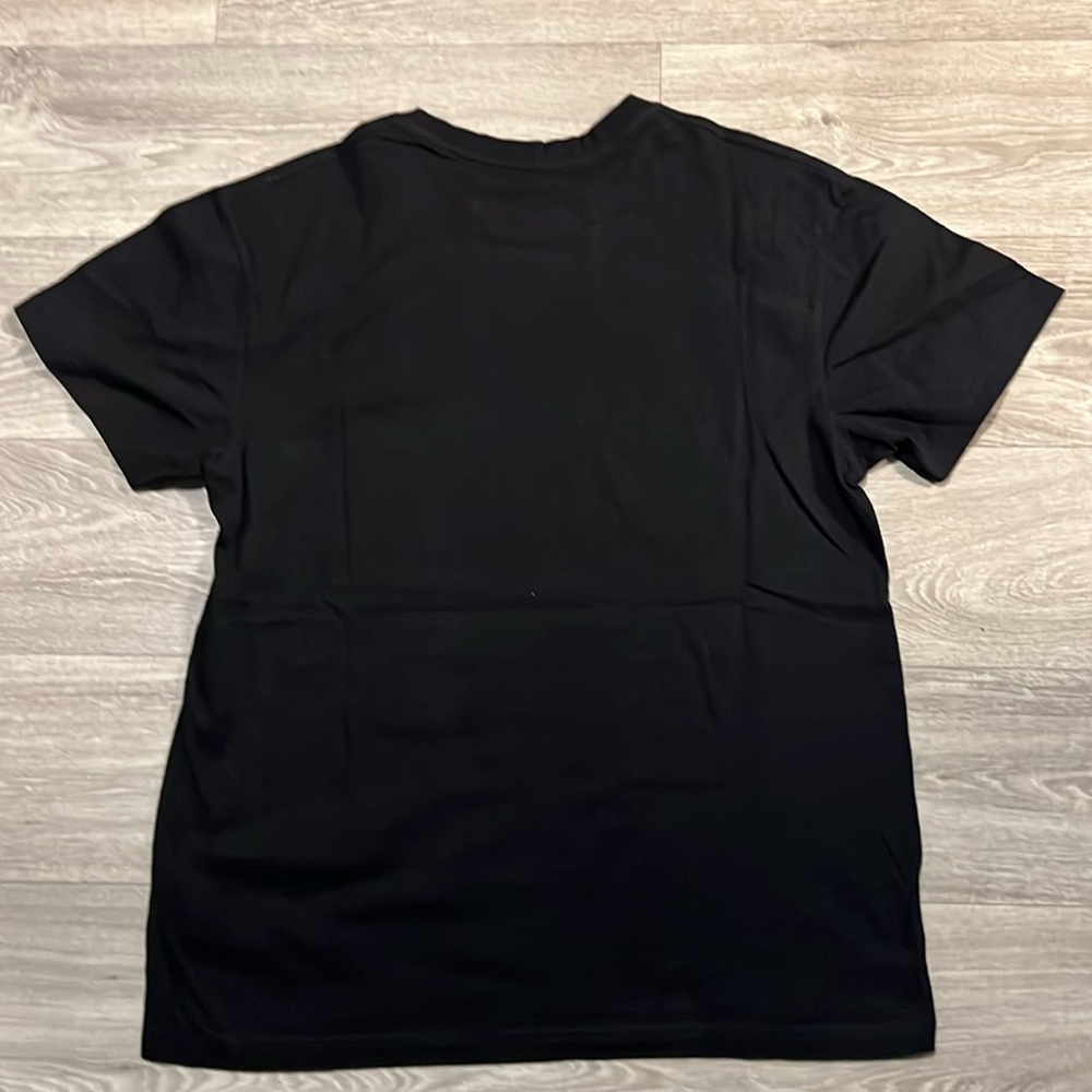 Akoo Tee - Picture 4 of 4
